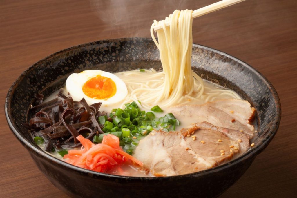 Cara Membuat Ramen Shoyu Autentik dengan Kaldu Ayam dan Bumbu Jepang